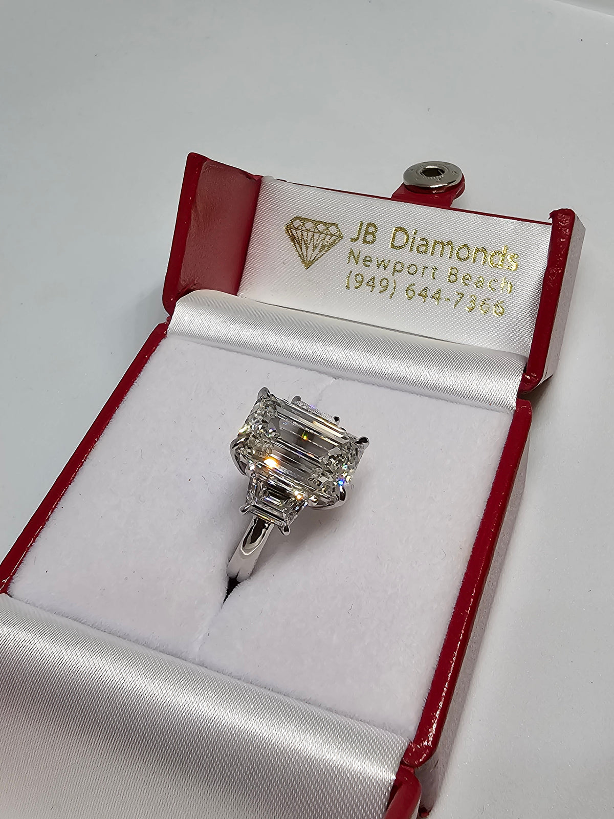 Lab Grown Emerald Cut Diamond in Platinum Ring