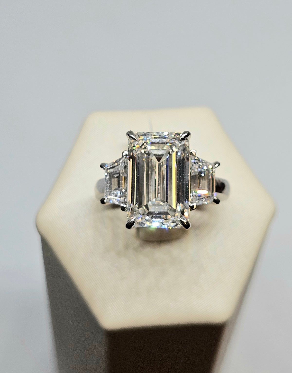 Lab Grown Emerald Cut Diamond in Platinum Ring