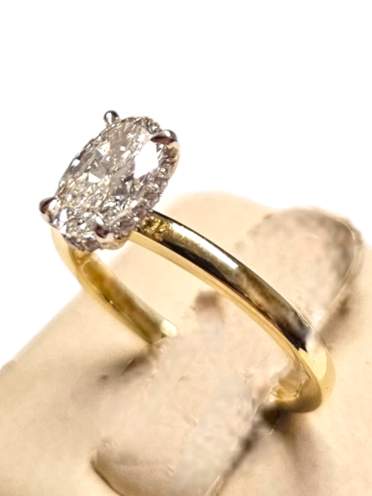 18Kt Yellow Gold Oval Diamond Engagement Ring