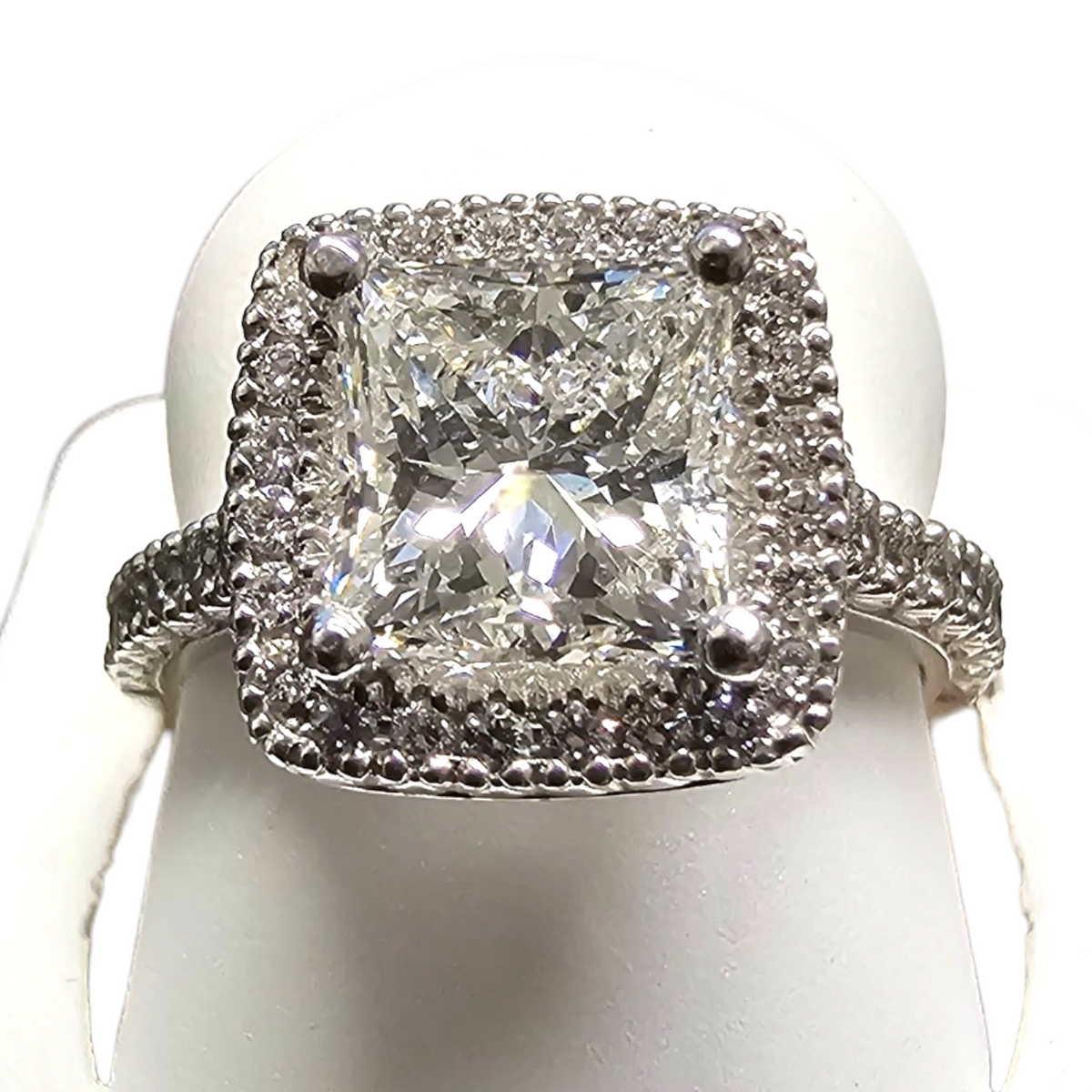 18Kt White Gold Princess Cut Diamond Engagement Ring