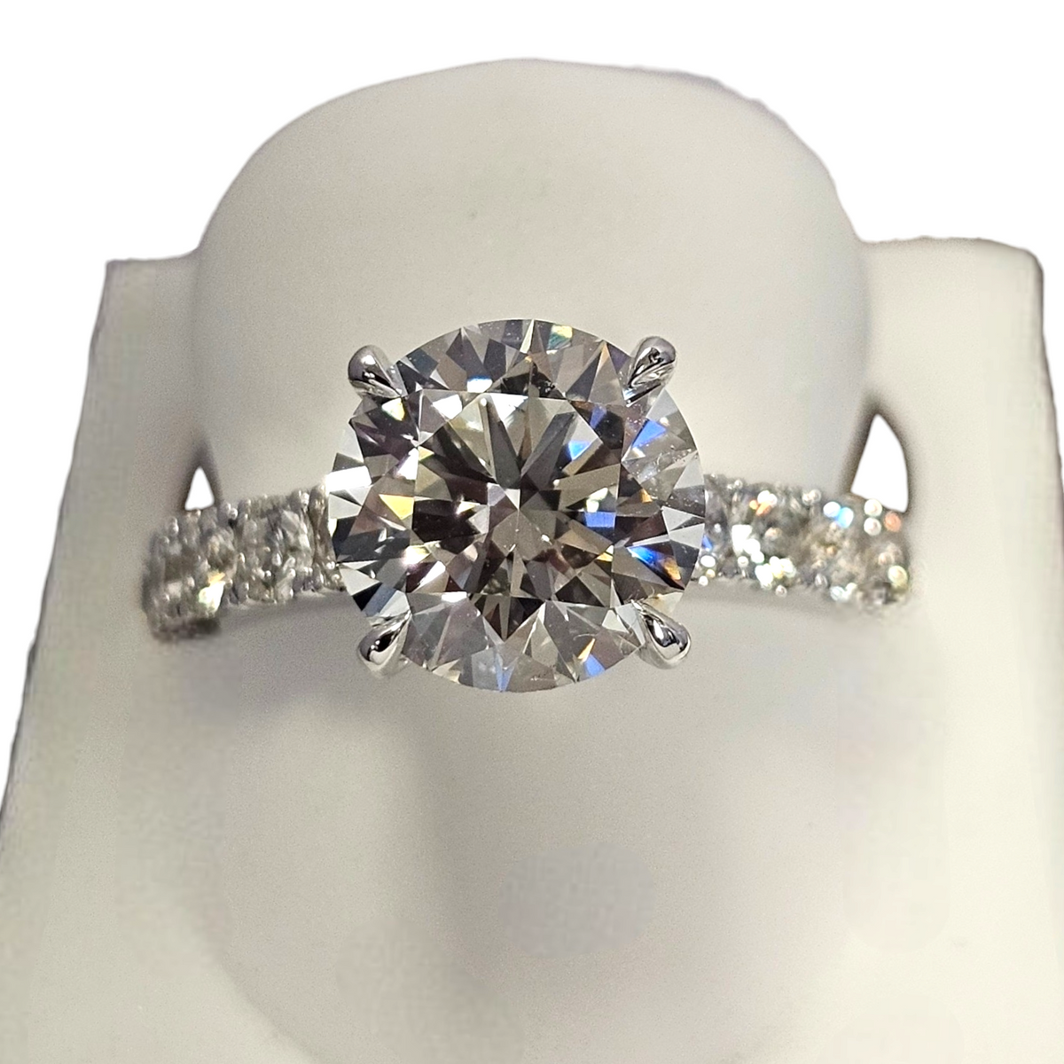 18Kt White Gold Lab Grown 2.57 Carat Diamond Engagement Ring
