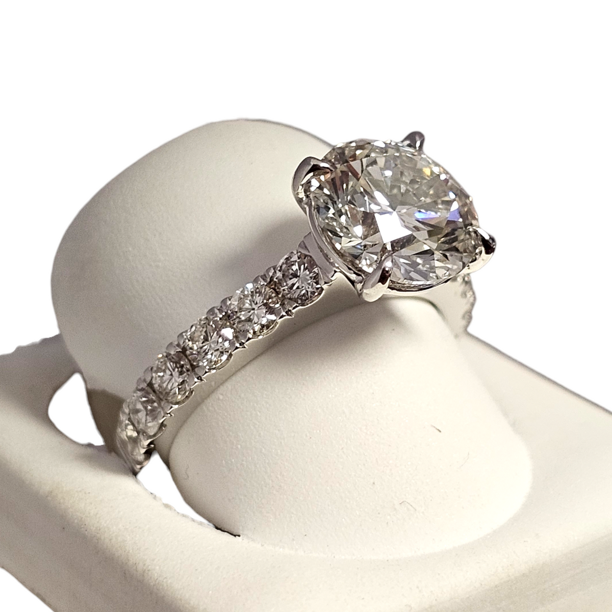 18Kt White Gold Lab Grown 2.57 Carat Diamond Engagement Ring