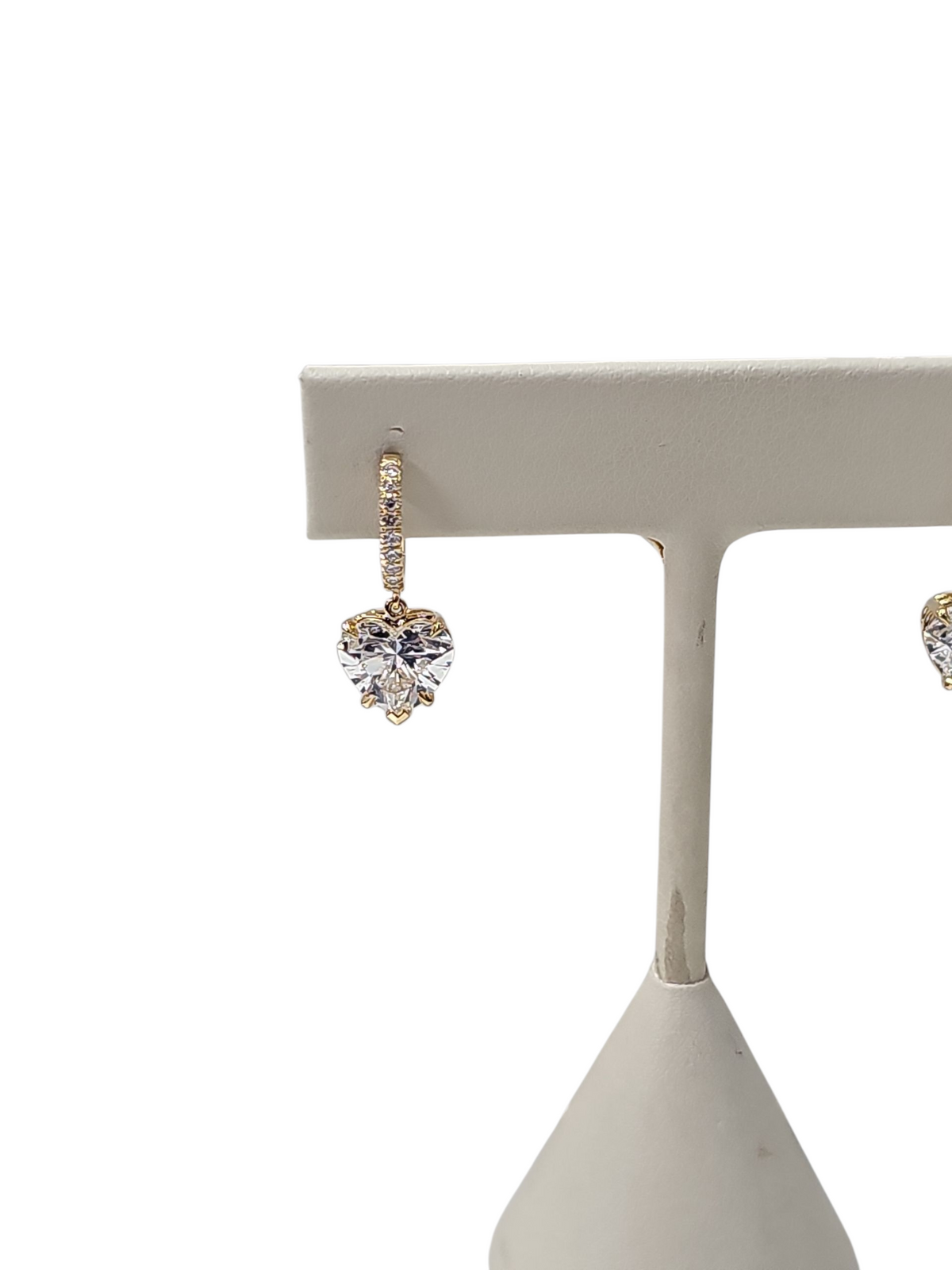 GIA Diamond Heart Earrings in 18kt Yellow Gold