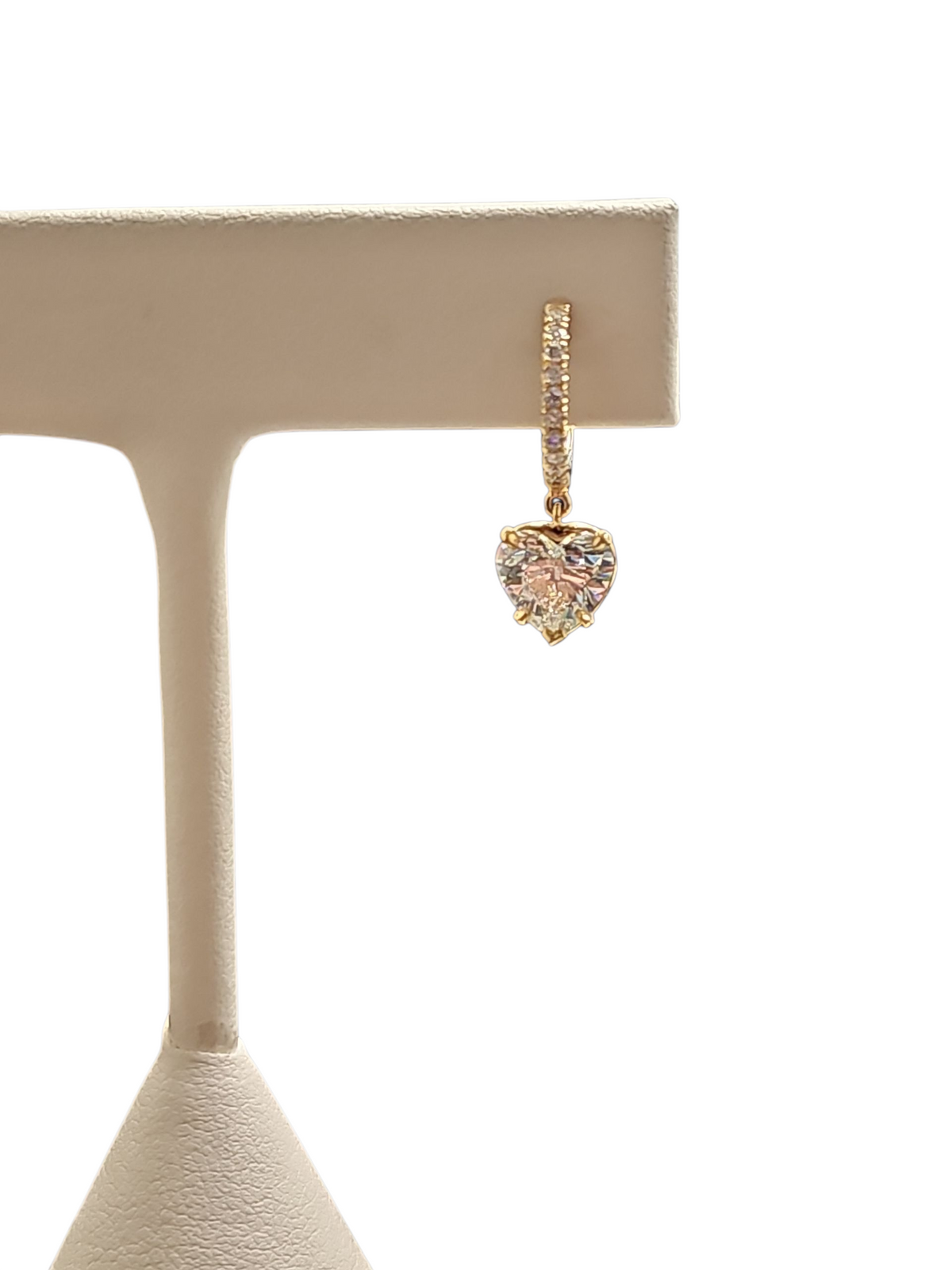 Diamond Heart Earrings in 18kt Yellow Gold