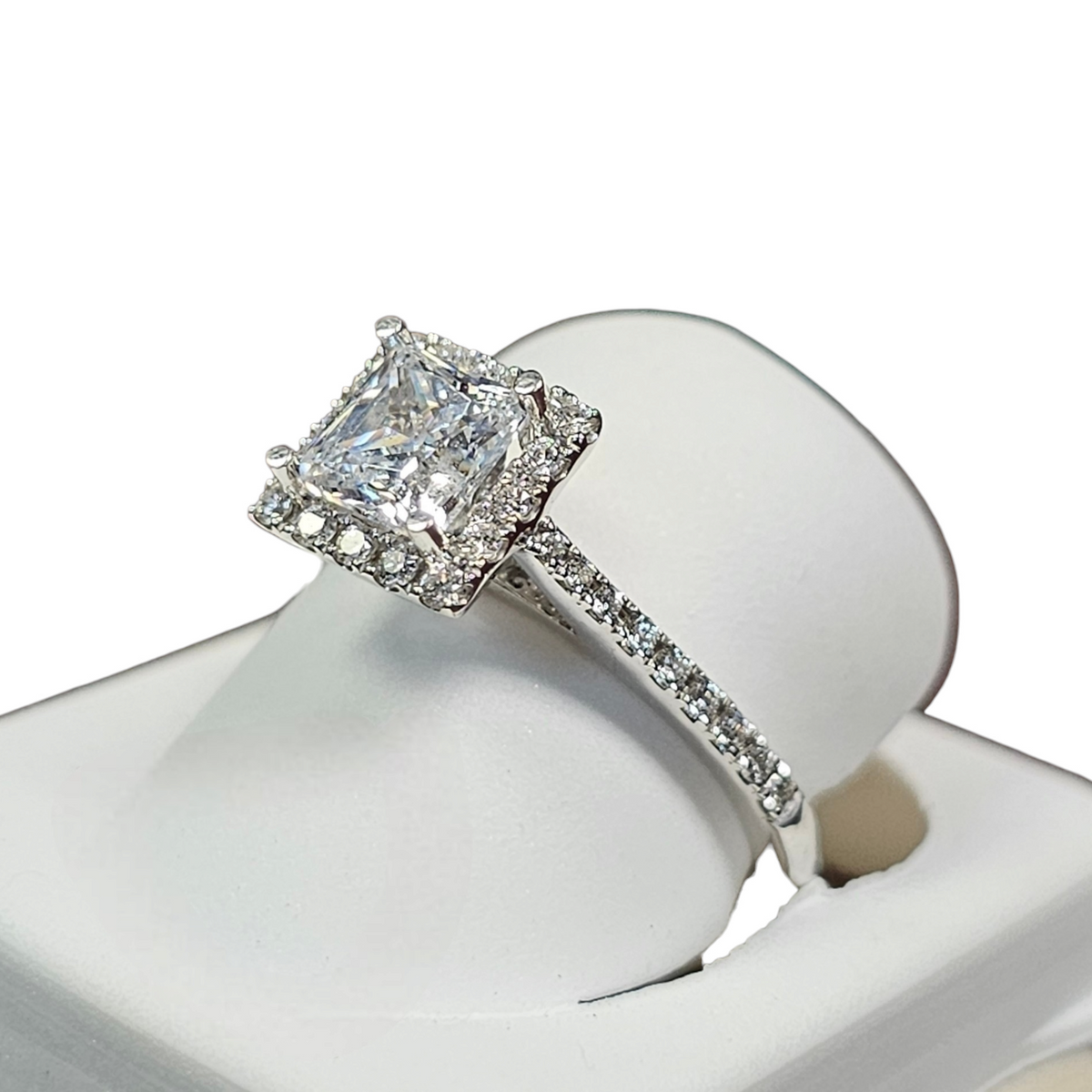 14Kt White Gold Semi-Mount Diamond Halo Ring