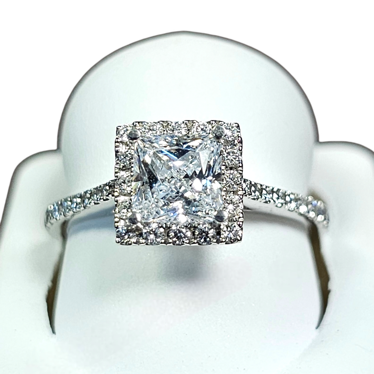 14Kt White Gold Semi-Mount Diamond Halo Ring