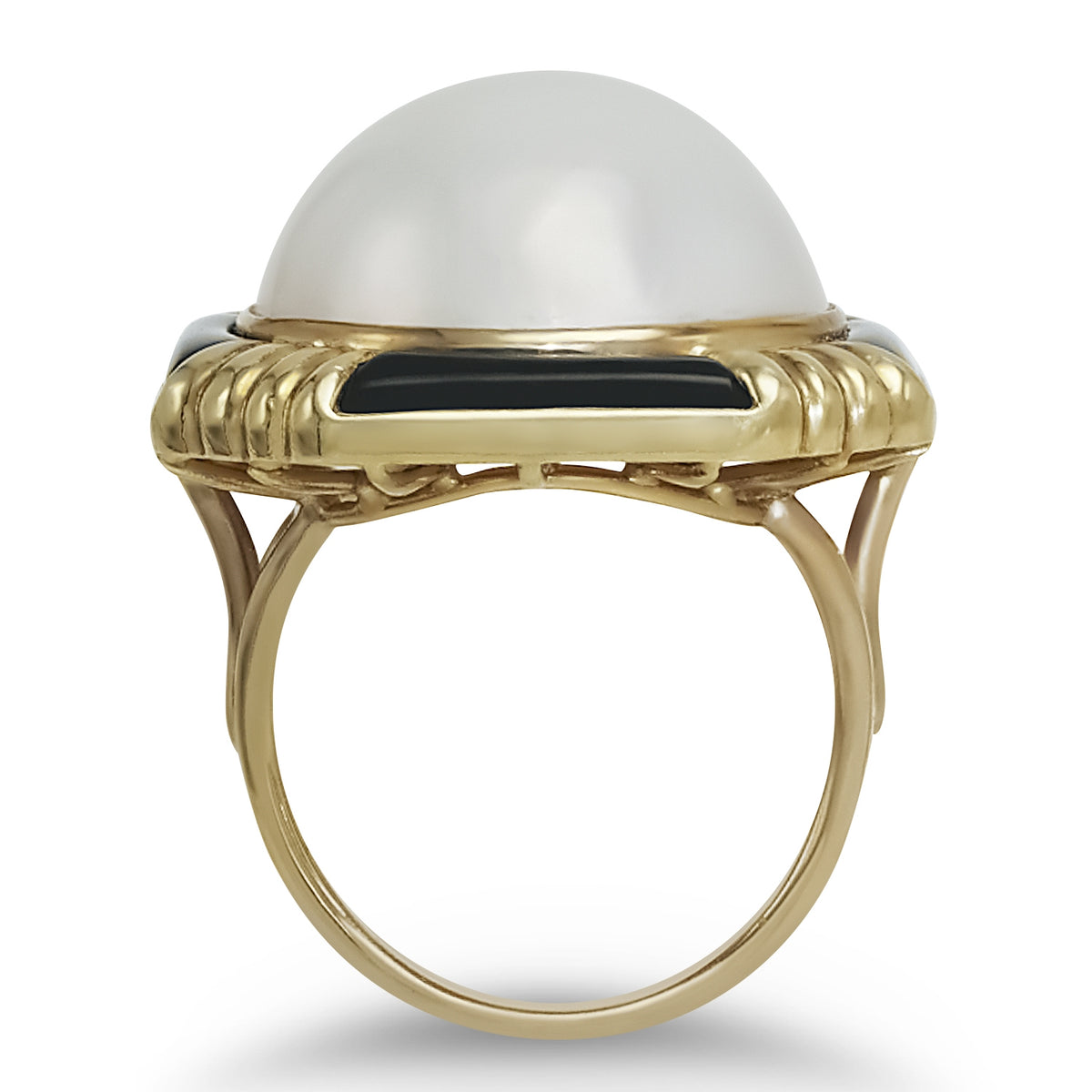 Mabe Pearl and Onyx Ring in 14Karat Yellow Gold