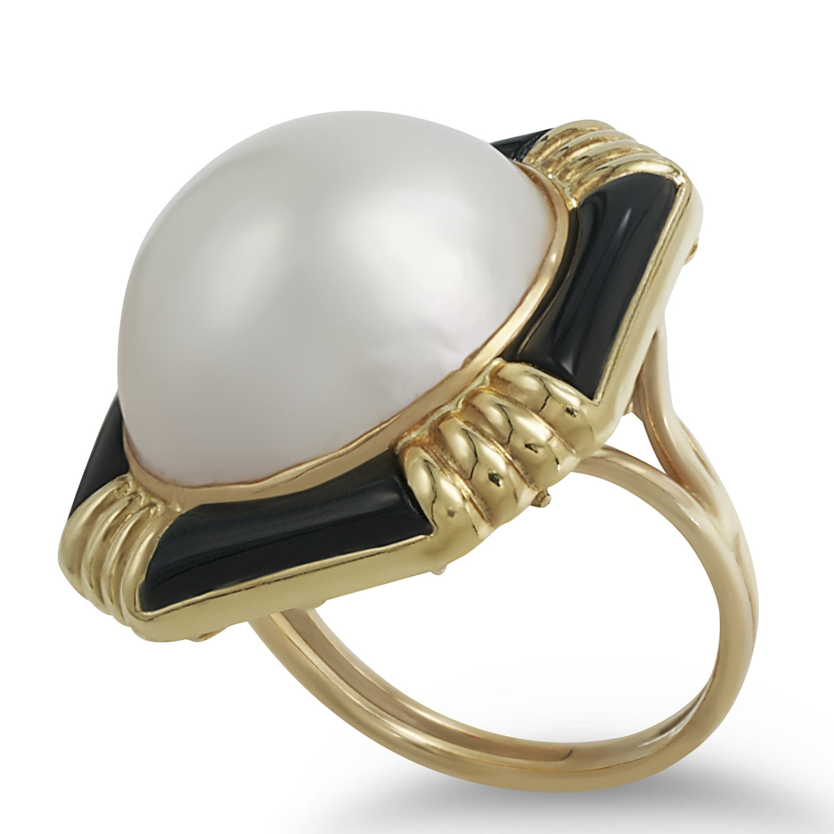 Mabe Pearl and Onyx Ring in 14Karat Yellow Gold