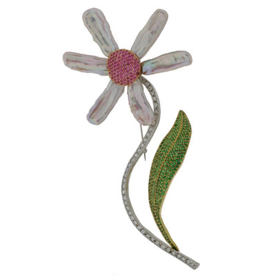 Biwa Pearls Flower Brooch