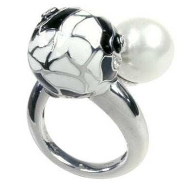 Botanique - Pearl with Black Enamel and CZ Ring